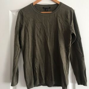 Fine knit pullover olive green